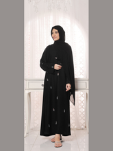 Zunairah Abaya